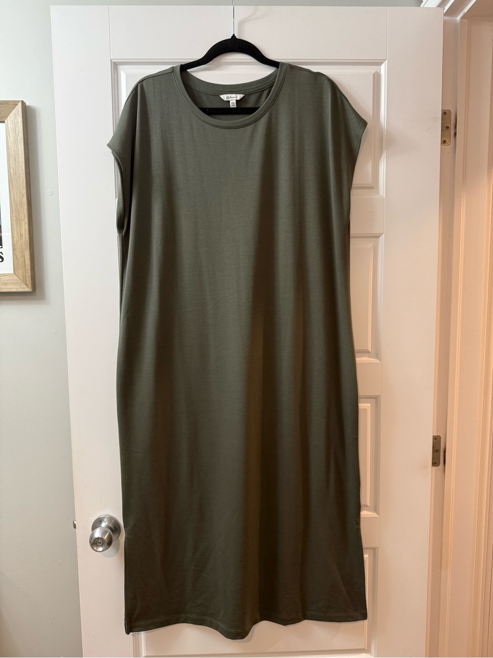 Reitmans Extended-Sleeve Crew-Neck Midi Dress - Olive Green